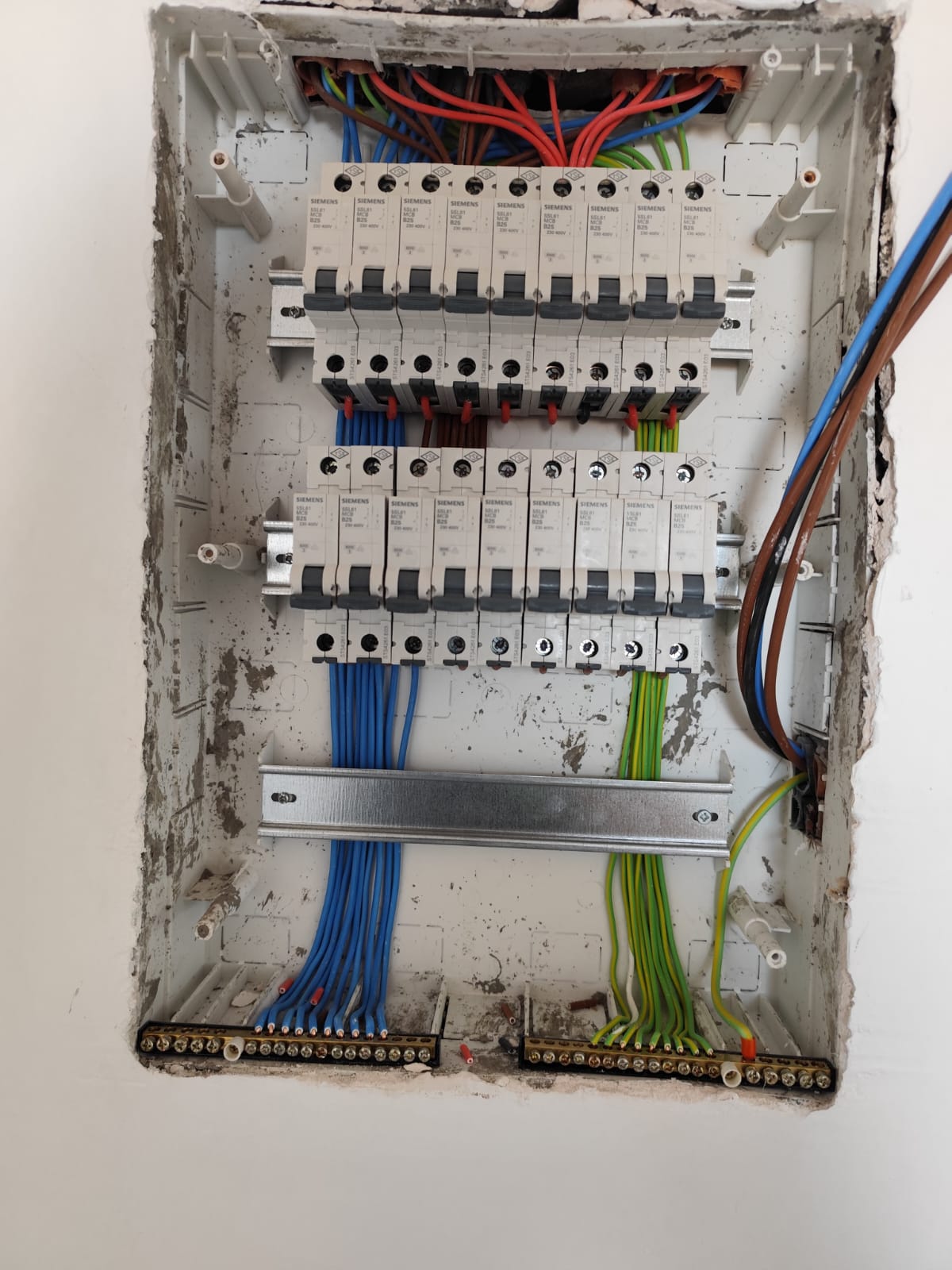 Alibeyköy Elektrikçi | 7/24 Acil Servis