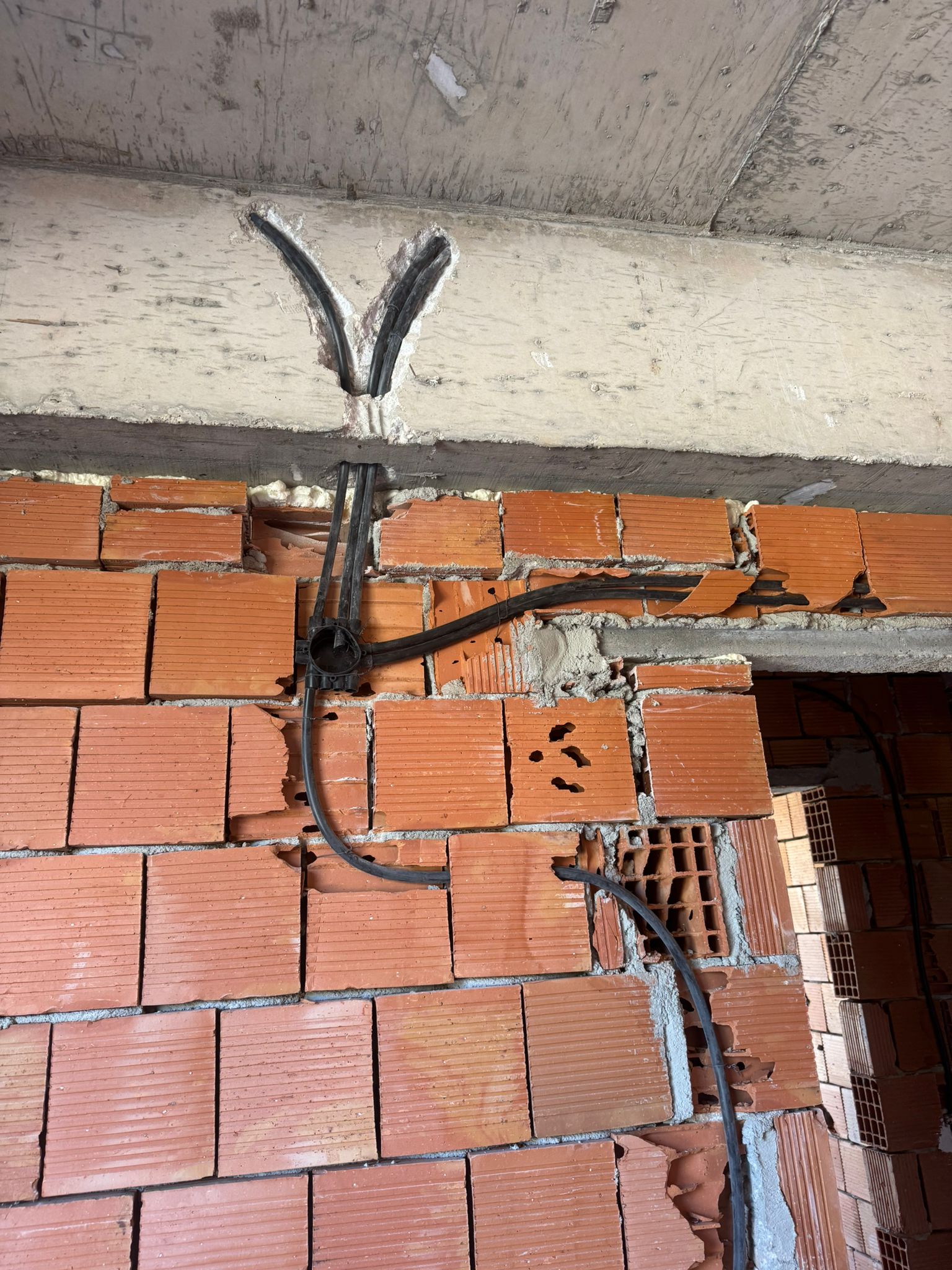 Bağcılar Elektrikçi | 7/24 Acil Servis